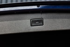 b81011b6f29d853c6a9d32152cb438f10b55eb24